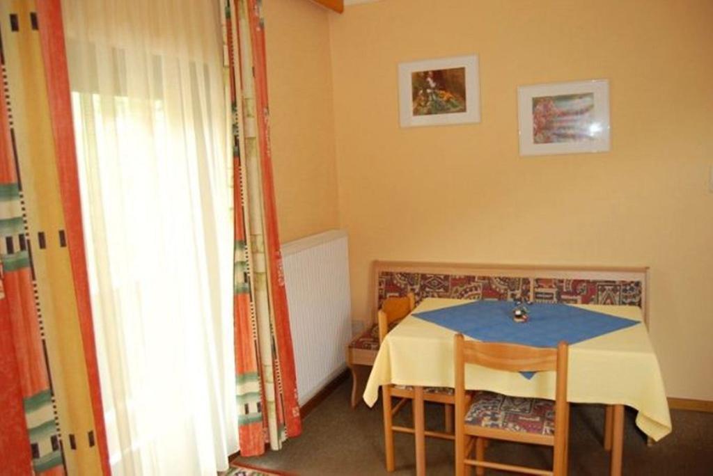 Zur alten Schmiede Bad Kleinkirchheim Zimmer foto